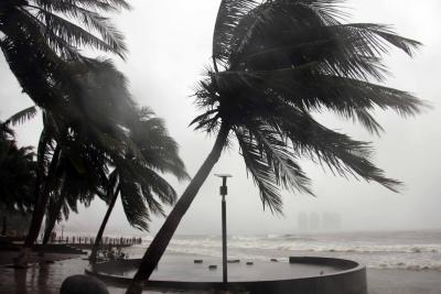 China Renews Alert for Typhoon Saola
