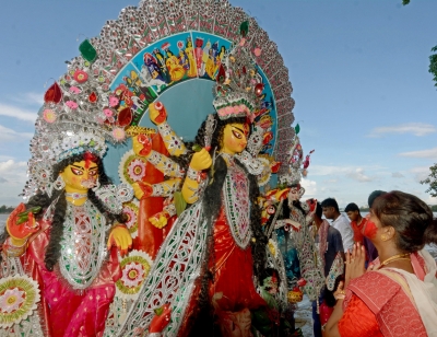 West Bengal: Devotees Gather at Temples to Offer Prayers on Maha Ashtami across the State
