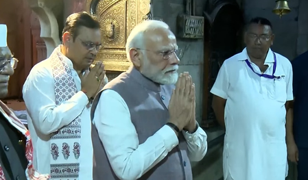 PM Modi Offers Prayers at Rajasthan's Karni Mata Temple