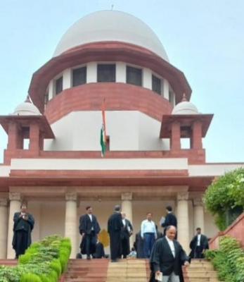 SC Agrees to Examine on Friday Congress Leader's Plea on Adani-Hindenburg Row