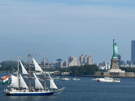 'Spectacular Sight in NYC': US Embassy on INS Sudarshini Sailing past Statue of Liberty During America's 250TH Anniv Celebrations