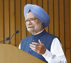 Ex-PM Manmohan Singh Attacks BJP & PM Modi in His Appeal to Punjab Voters