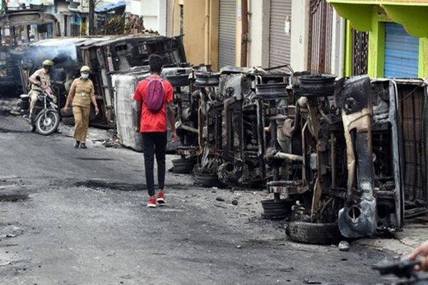 BJP Probe Panel Blames Congress for B'luru Riots