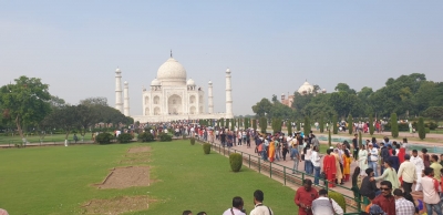 Taj Case: SC Allows Increase in Air Traffic in Agra