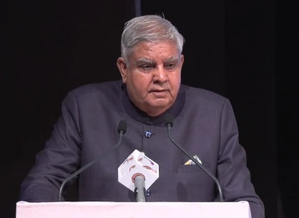 'Unbecoming Conduct', Dhankar Leaves Chair Briefly as Oppn Raises Din in RS over Phogat Issue