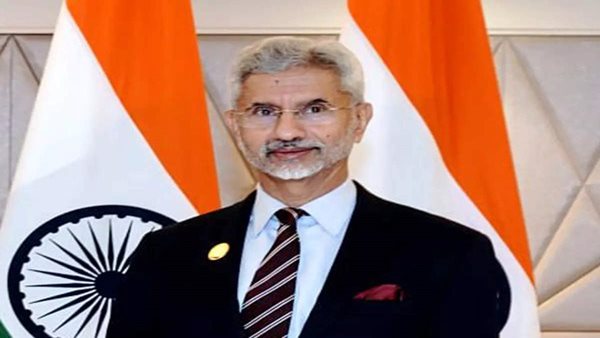 Jaishankar criticises Rahul for using 'pitai' word for Indian soldiers