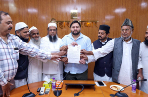 NDA govt attempting to undermine country's secular fabric: Tejashwi on Waqf bill