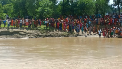 Ten Schoolchildren Feared Drowned as Boat Capsizes in Bihar's Muzaffarpur