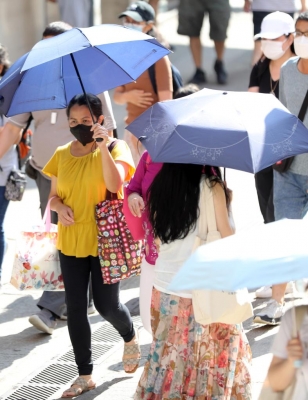 China Renews Yellow Alert for High Temperatures