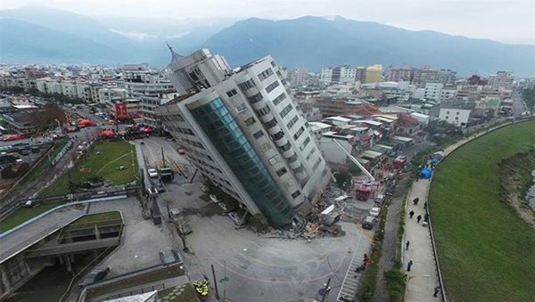 6.9-magnitude quake hits Taiwan