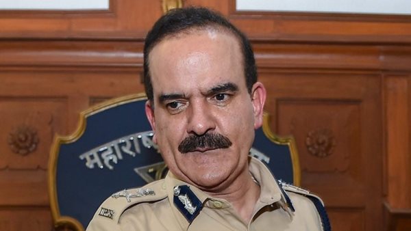 Absconding Former Mumbai Police Commissioner Param Bir Singh Lands in Mumbai