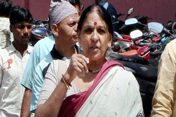 Delhi HC Suspends Sentence against Jaya Jaitly in Defence Graft Case