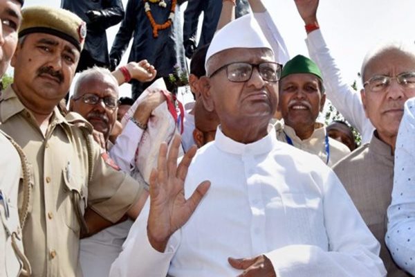 Scathing Snub to Delhi BJP Chief by Anna Hazare