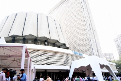 Amid Uproarious Scenes, Maha Legislature Adjourned for the Day