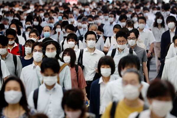 Japan's Daily Virus Cases Surge past Previous Record High
