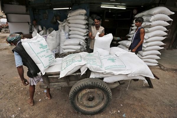 India's Sugar Production Rises 20% to 233.77 Lakh Tonnes