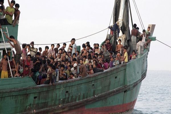 India Talking to Bangladesh to Take Back Sea-stranded Rohingyas