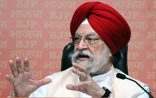 Union Minister Hardeep Singh Puri Joins Special Ardas for Success for Chandrayaan-3 Landing