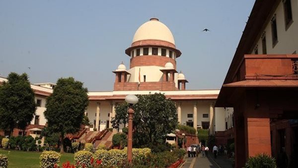 SC reserves verdict on suspension of 12 BJP MLAs from Maha Assembly