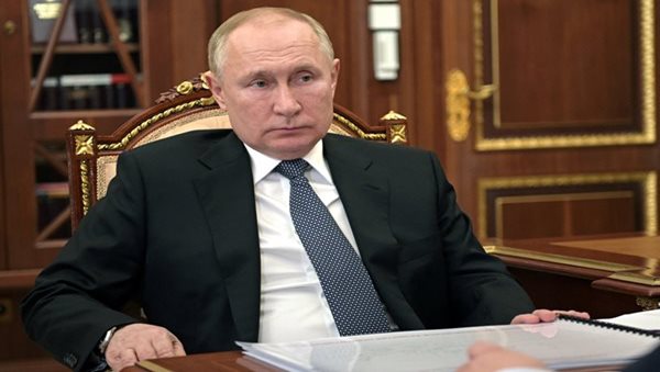 Putin felt misled by Russian military: White House