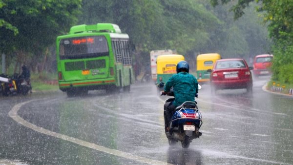 Possibility of rain in Delhi-NCR from Jan 21-23: IMD