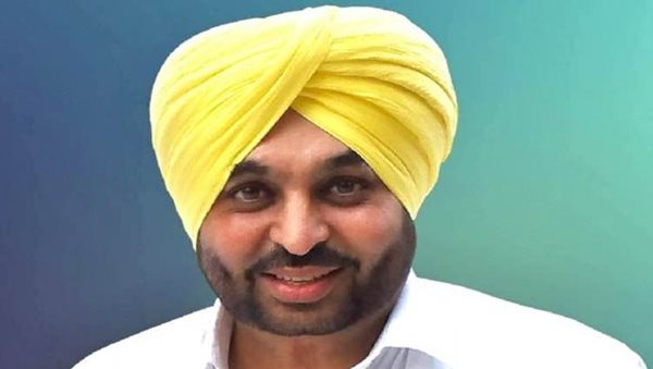 Early leads indicate AAP heads for landslide maiden win in Punjab