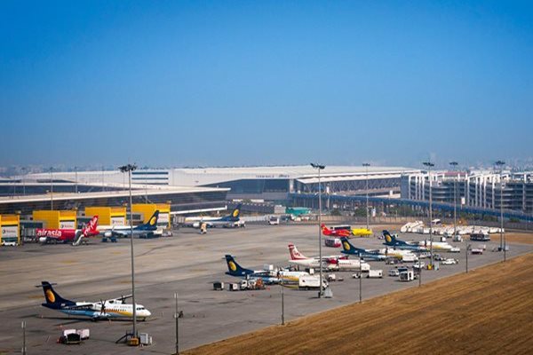 Delhi Airport Sees Growth in Passenger Traffic Numbers
