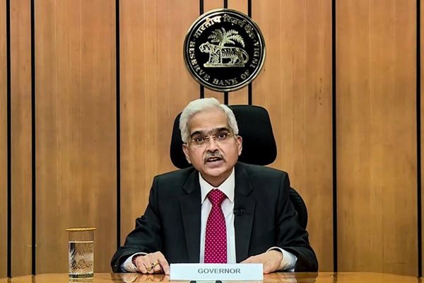 RBI Guv Calls for Sustained Policy Support, Stronger Capital Buffer by Banks