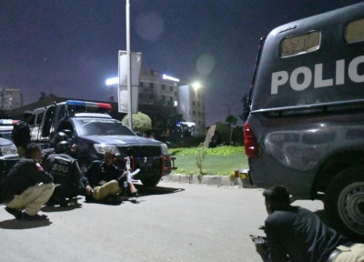 4 Pakistani Policemen Killed in 2 Coordinated Attacks
