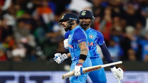T20 World Cup: 'Astonishing' Kohli leads India to incredible four-wicket win over Pakistan