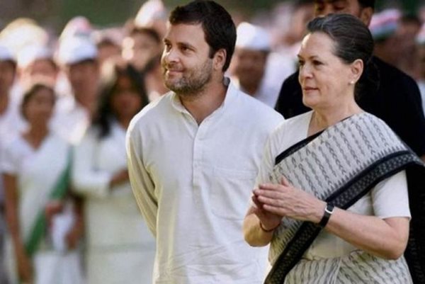 Sonia Sets up Panel to Probe Cong Poll Debacle