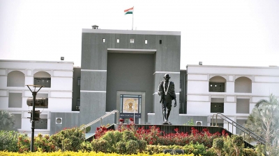 Gujarat HC Expresses Displeasure over Lack of Action against Wrong-way Drivers