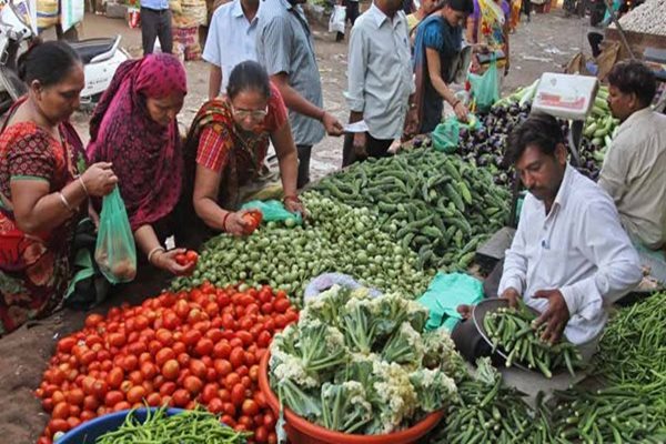 Retail Inflation Eases to 4.29% in April as Food Prices Fall