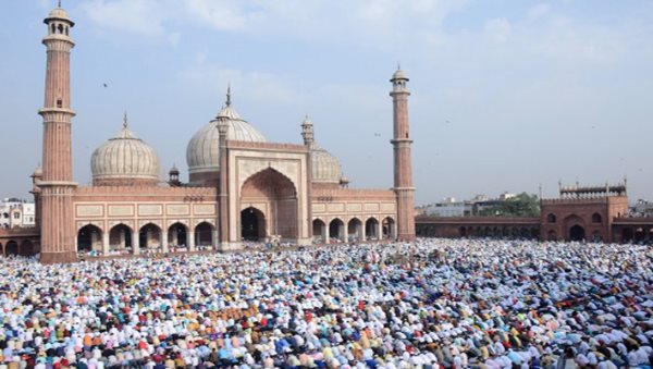 Devotees offer Namaz at Delhi's Jama Masjid on Eid-ul-Fitr