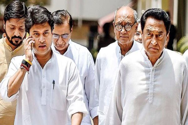 MP Assembly Bypolls: Kamal Nath, Pilot Woo Voters in Scindia Bastion